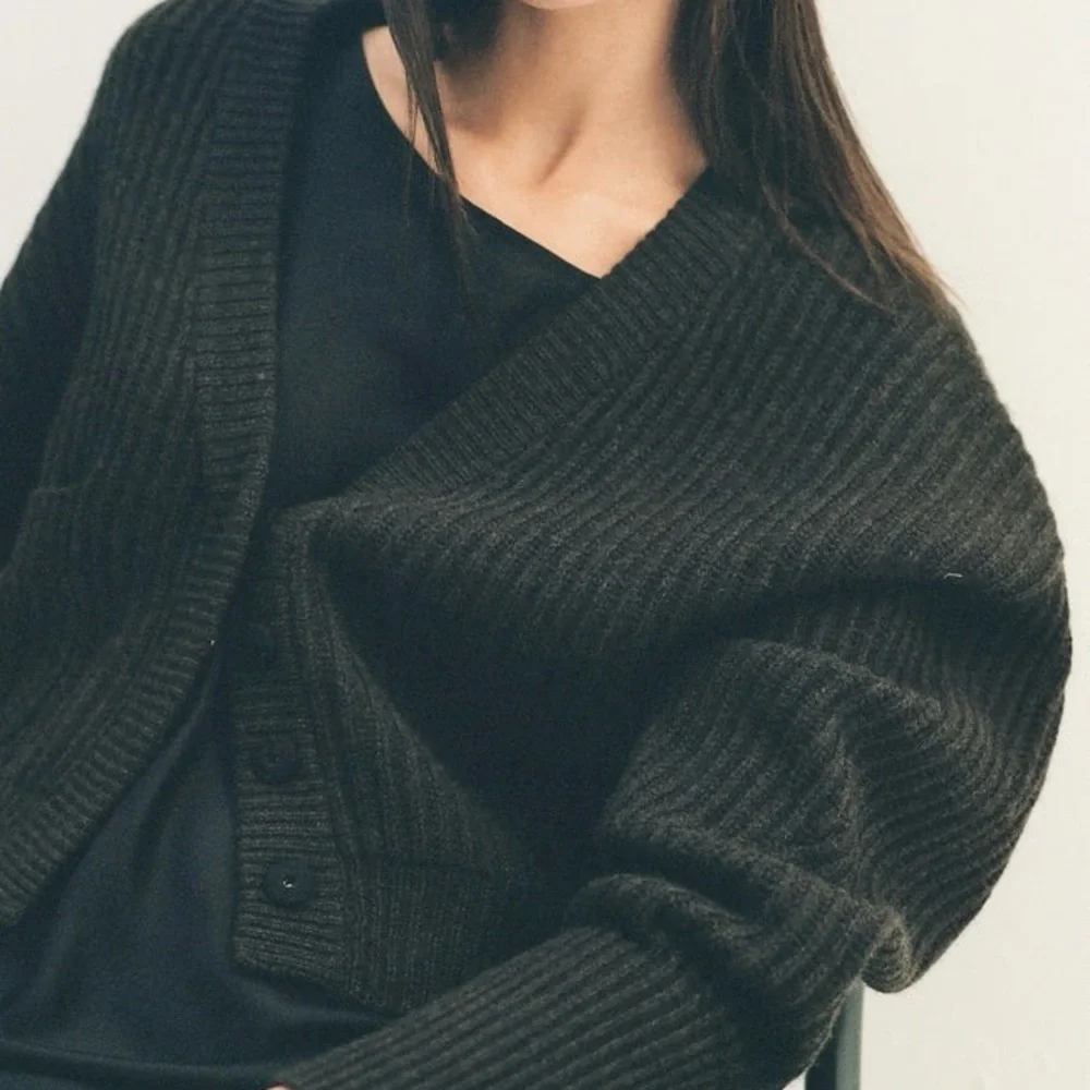 LE KASHA Monaco Cashmere Cropped Ribbed Button Cardigan Green One Size